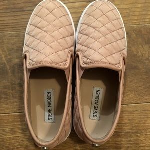 Steve madden blush shoes